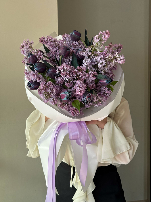 Сирень с Тюльпанами VLVT Flowers Сирень с Тюльпанами VLVT Flowers