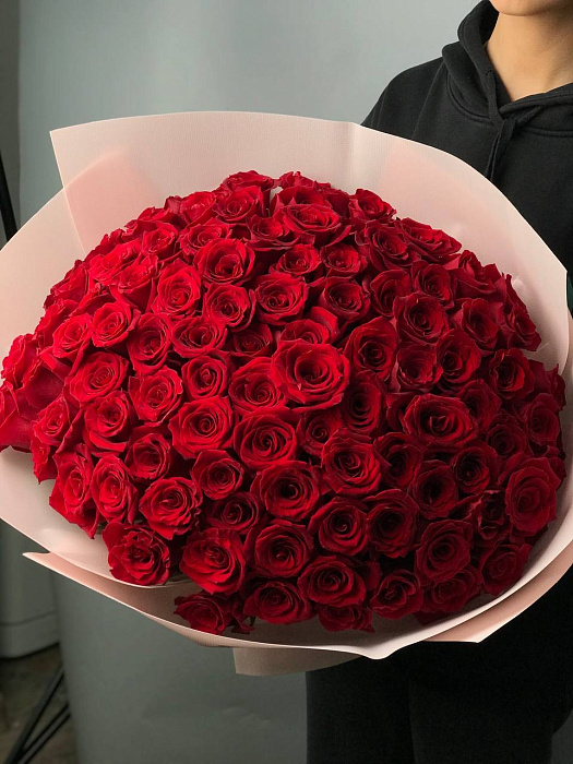 Bouquet of 101 roses (to the florist's taste) Bouquet of 101 roses (to the florist's taste)