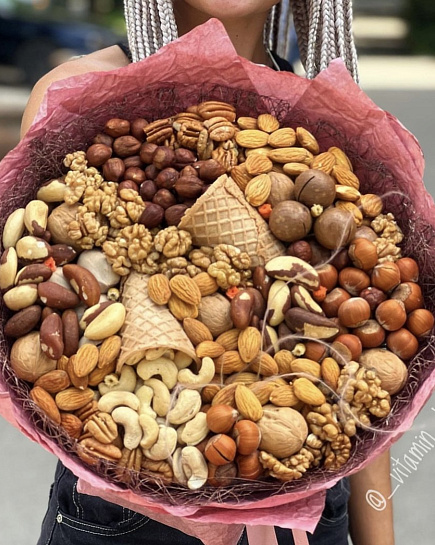 Bouquet of nuts with delivery to Astana