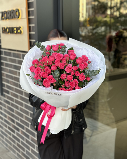 Shrub pink roses with delivery to Astana