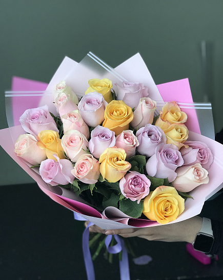 Bouquet of Mix of roses 25 pieces flowers delivered to Shakhtinsk