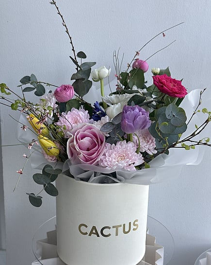 Весенний микс в шляпной коробке с доставкой по Астане