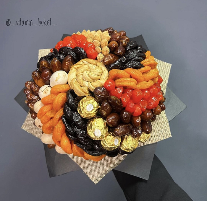 dried fruit bouquet