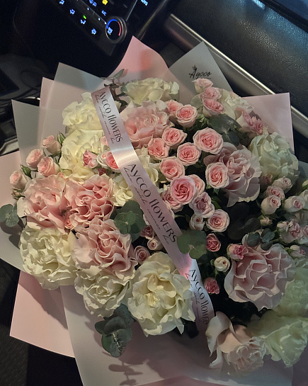 Bouquet of Milan flowers delivered to Astana