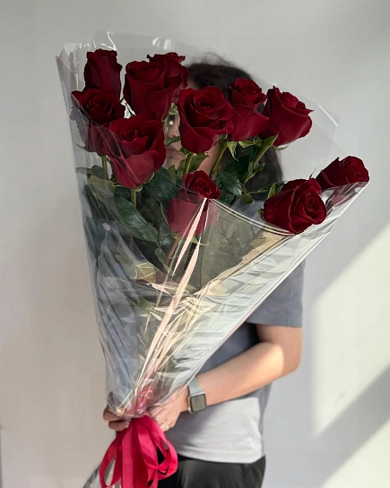 Букет из 11 метровых роз  с доставкой по Астане