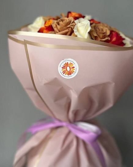 Букет из 21 голландской микс розы  с доставкой по Алматы