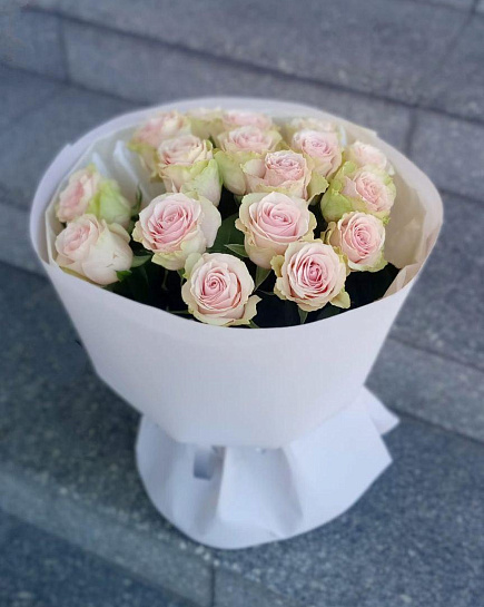 Букет " 19 нежно-розовых роз" с доставкой по Алматы