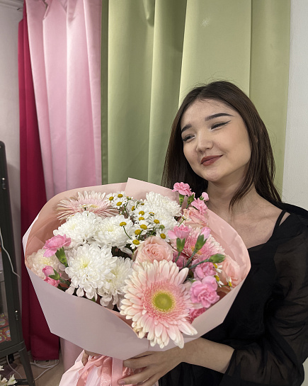 Assembled bouquet with delivery to Astana