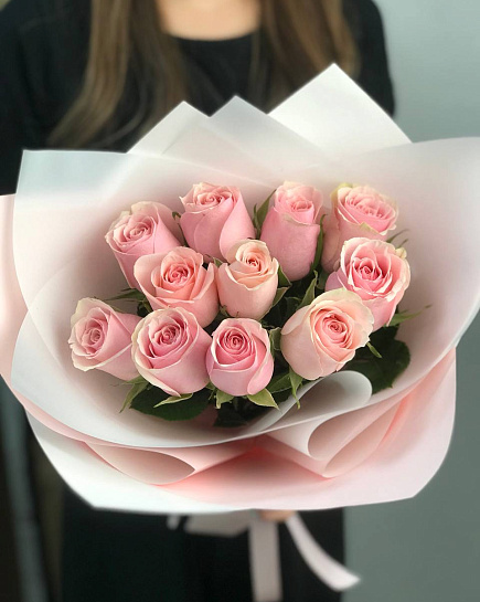 Bouquet of 11 roses (to the florist's taste) with delivery to Almaty