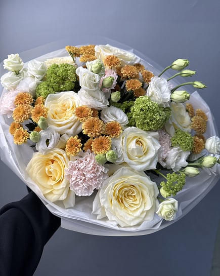 Солнечная палитра с розами и эустомой с доставкой по Астане