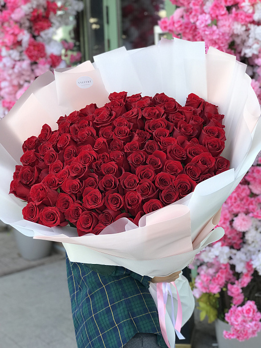 Высокие красные розы 80 см 101 шт