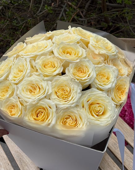 Солнечный букет Candelight с доставкой по Астане