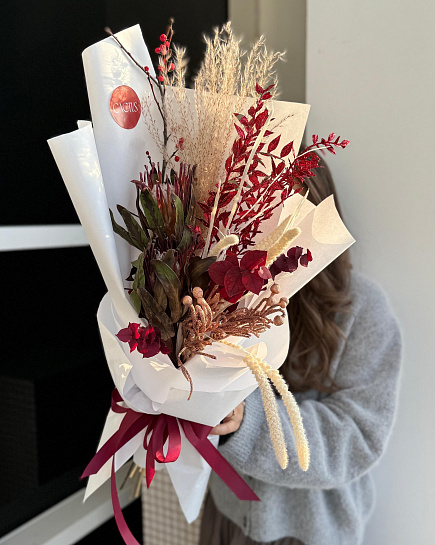 Букет из сухоцветов white & red с доставкой по Астане