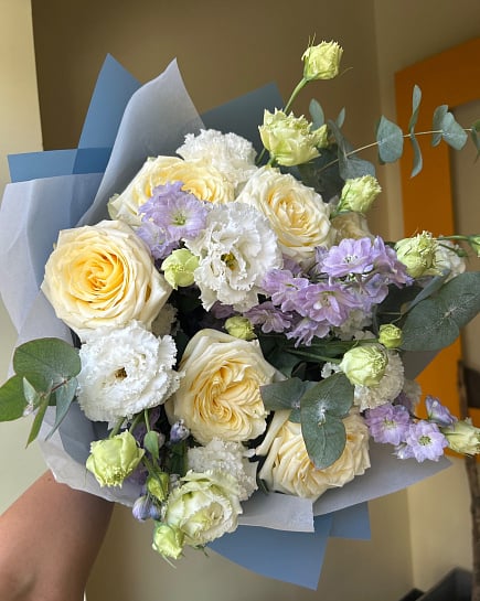 Букет из желтых и белых роз with delivery to Астане