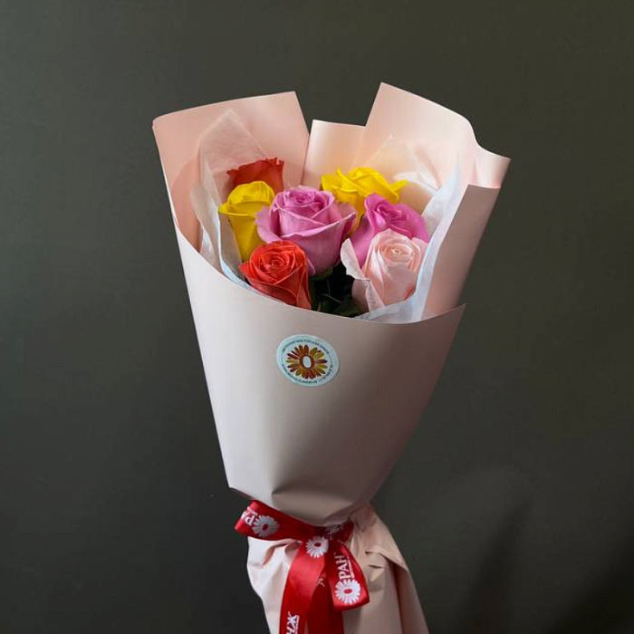 Bouquet of 7 roses mix