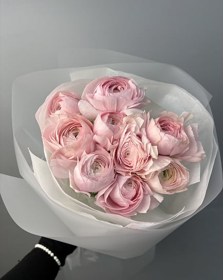 Ранунклюсы в букете 9 шт  с доставкой по Астане