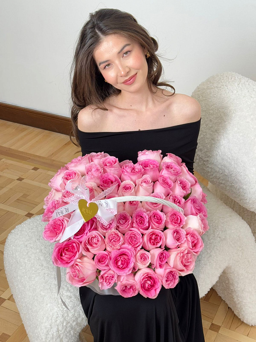 roses in a basket roses in a basket