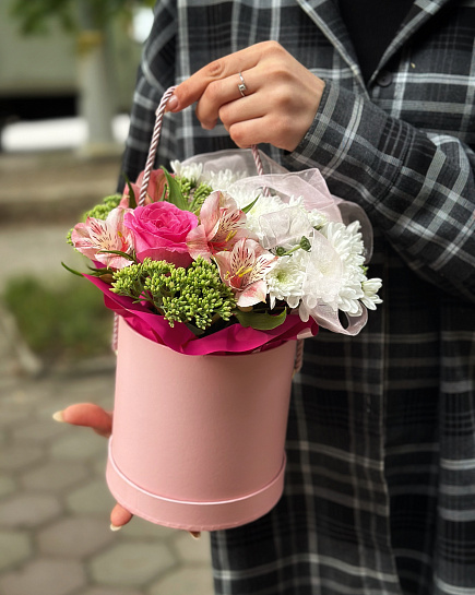 Bouquet of compliment flowers delivered to Karaganda