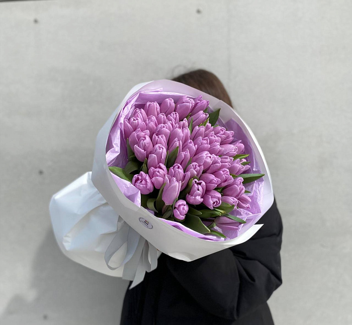 51 lilac tulips