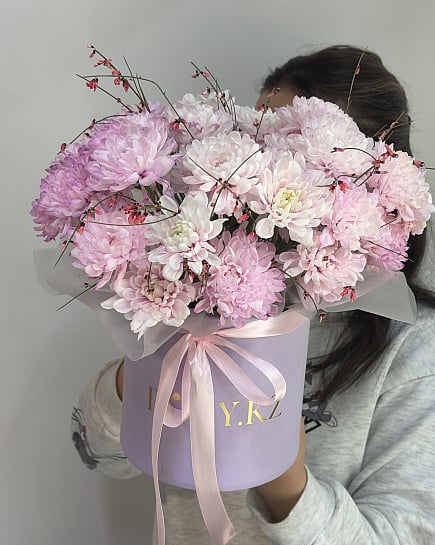 Розовое очарование в шляпной коробке с доставкой по Астане