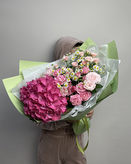Bouquet of bouquet of hydrangeas and spray roses flowers delivered to Astana