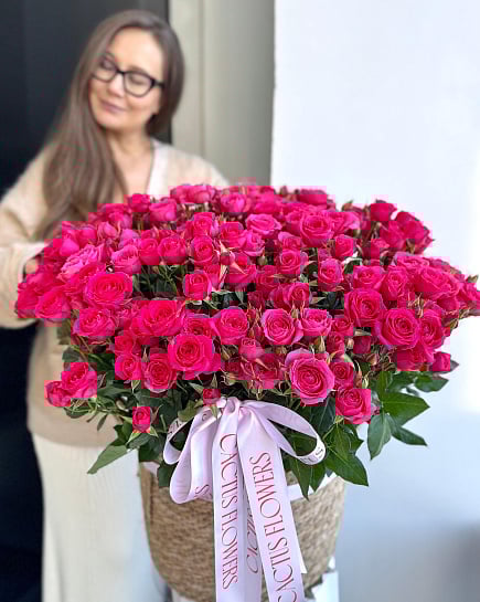 WOW корзина с кустовыми розами!  с доставкой по Астане