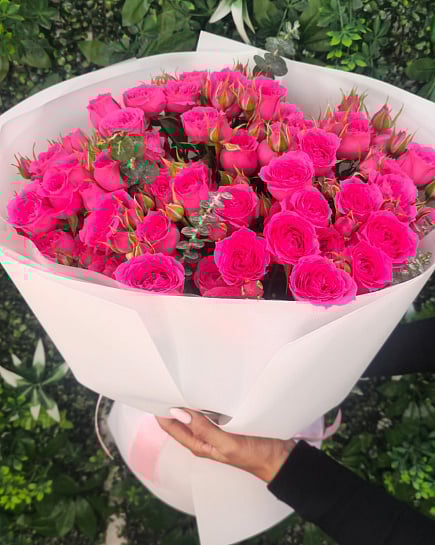 Розовое облако из кустовых роз с доставкой по Астане