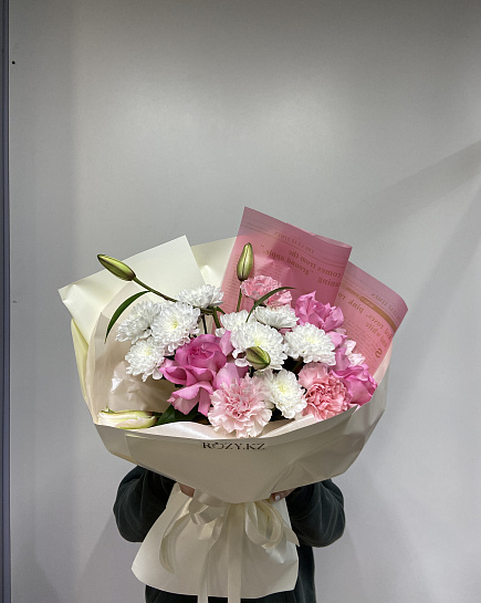 Assembled bouquet with delivery to Astana