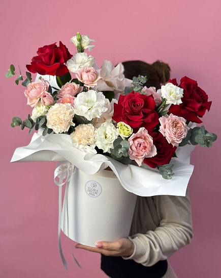 Bouquet of Luxury flowers delivered to Astana