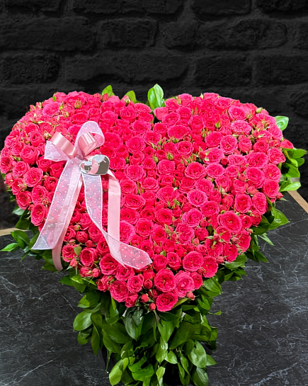 Сердце Sophie by VLVT Flowers с доставкой по Алматы