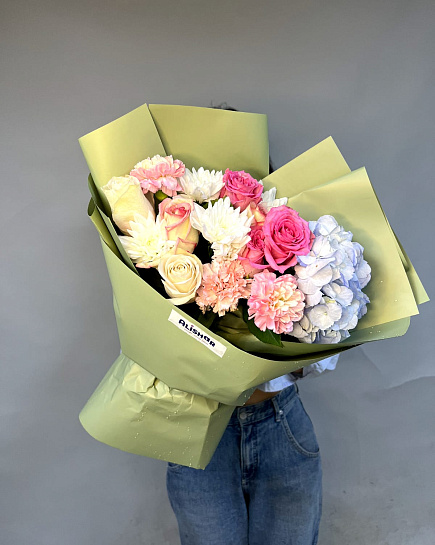 Bouquet of Giddy flowers delivered to Astana