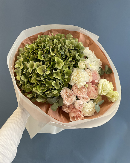 Bouquet of Autumn Hydrangea with delivery to Astana