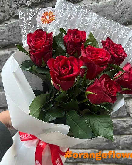 Bouquet of roses with delivery to Almaty