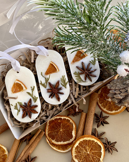 Bouquet of Aroma sachet with Christmas hearth aroma flowers delivered to Astana