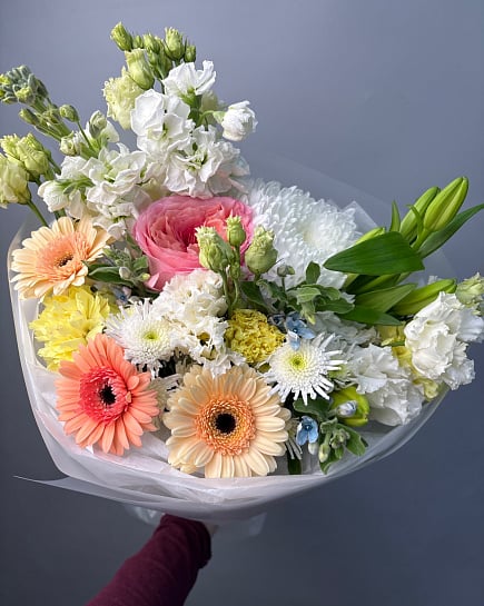 Пастельная палитра с пионовидными розами с доставкой по Астане