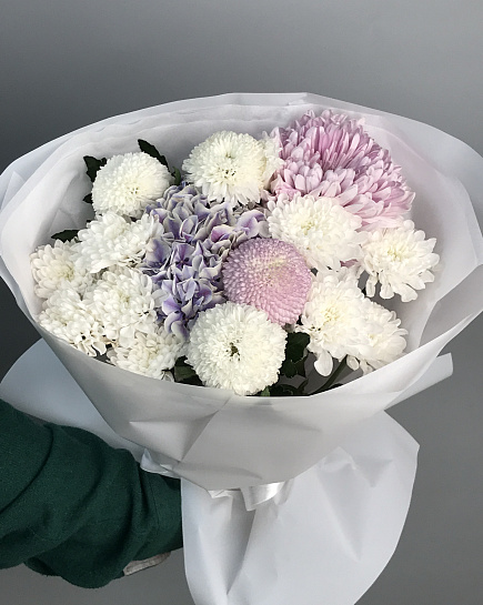 Assembled bouquet with delivery to Astana