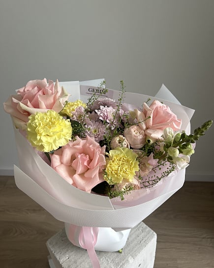 Пастельный микс с пионовидными розами с доставкой по Астане