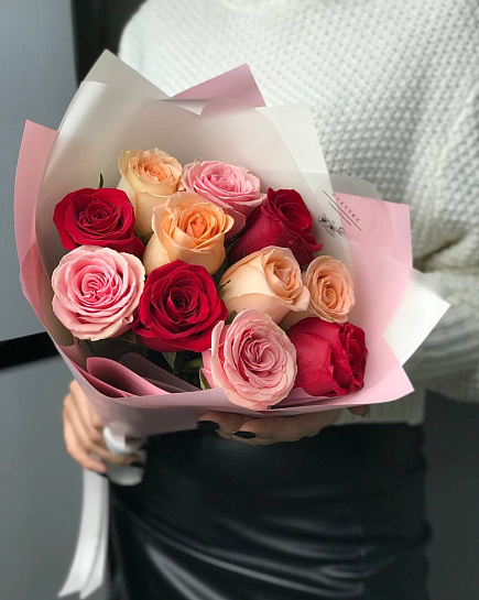 Assorted bouquet of 11 roses with delivery to Almaty