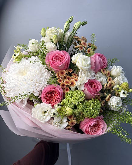 Романтичный микс с пионовидными розами с доставкой по Астане