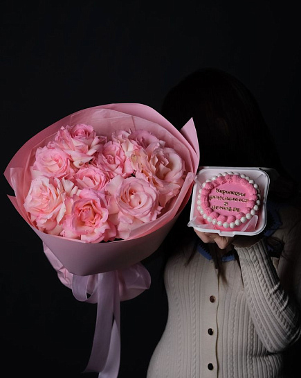 Букет из 9 роз + Бенто торт с доставкой по Алматы