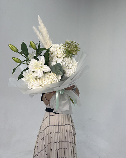 Bouquet of Elle flowers delivered to Astana