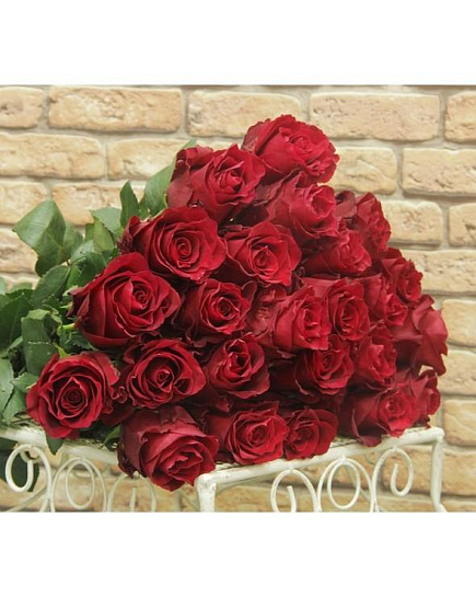 Букет из красных роз Романтизм с доставкой по Астане