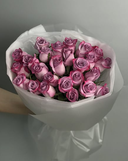 25 роз по акции (оттенок на вкус флориста)  с доставкой по Астане