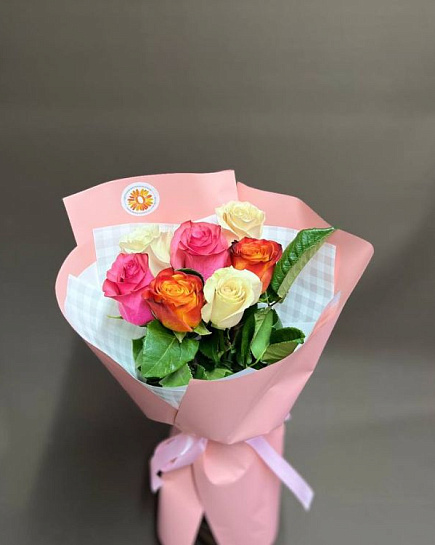 Букет из 7 Голландских микс роз с доставкой по Алматы