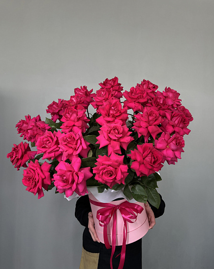 25 Голландских роз  с доставкой по Шымкенте