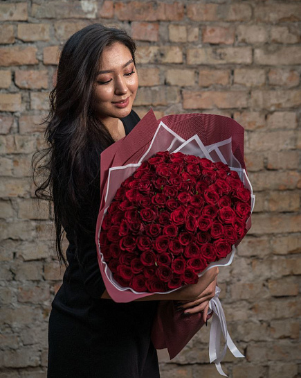 101 роза красная 50см с доставкой по Алматы