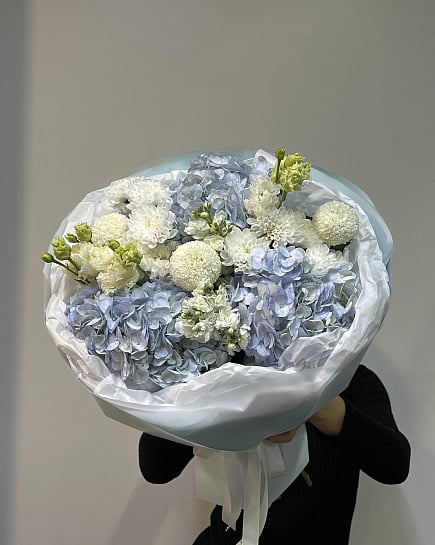 Большой синий букет гортензий с хризантемами with delivery to Astana