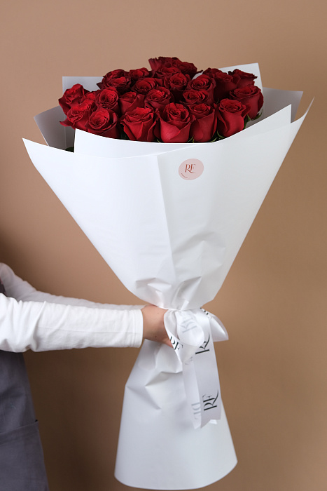 Bouquet of 25 meter roses