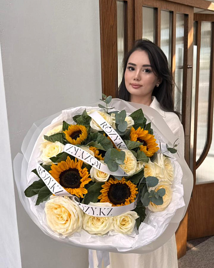 Цветы 32700 ₸ с доставкой по Астане