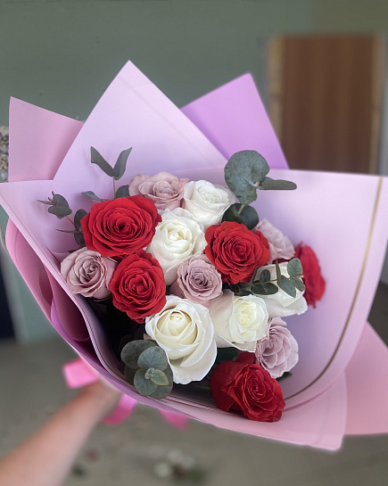 Bouquet of Mix of roses flowers delivered to Kostanay.